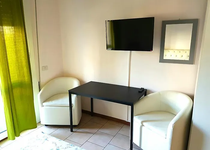 Nightstars Bed & Breakfast Mestre