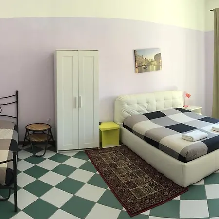 Nightstars Bed and Breakfast Μέστρε