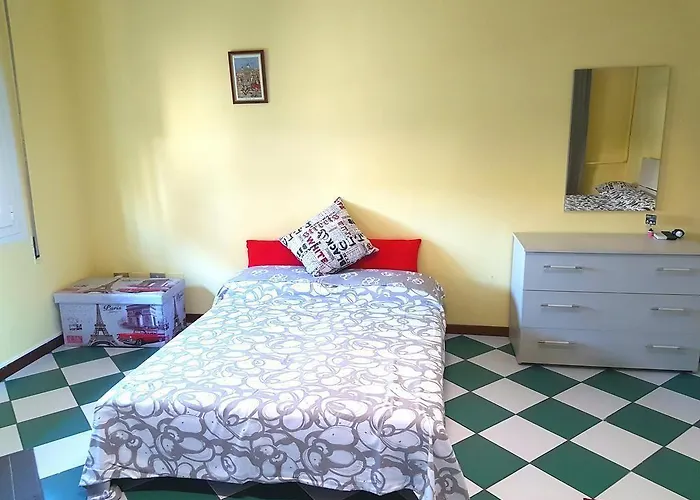 Alojamento de Acomodação e Pequeno-almoço Nightstars Mestre